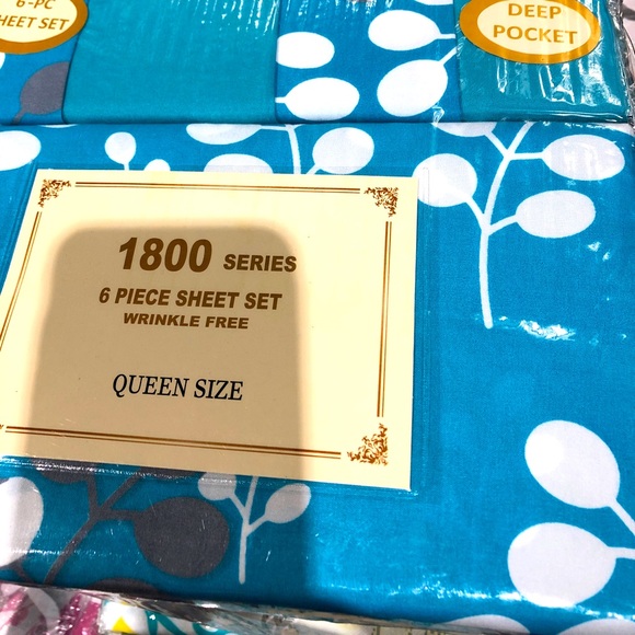 New sheets, different size - Picture 1 of 4